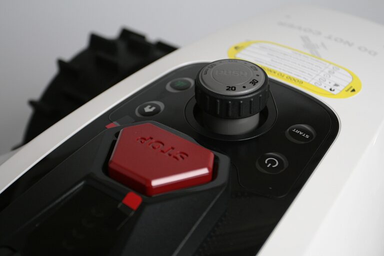 panel sterowania Mammotion YUKA Mini 600